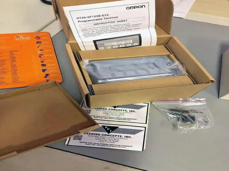 Omron NT2S-SF123B-EV2 module