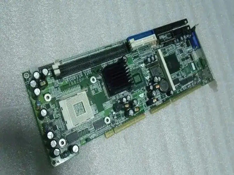 ibase IB820H-R Hauptplatine