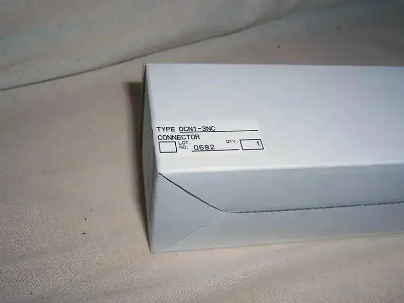 Omron DCN1-3NC Terminal block