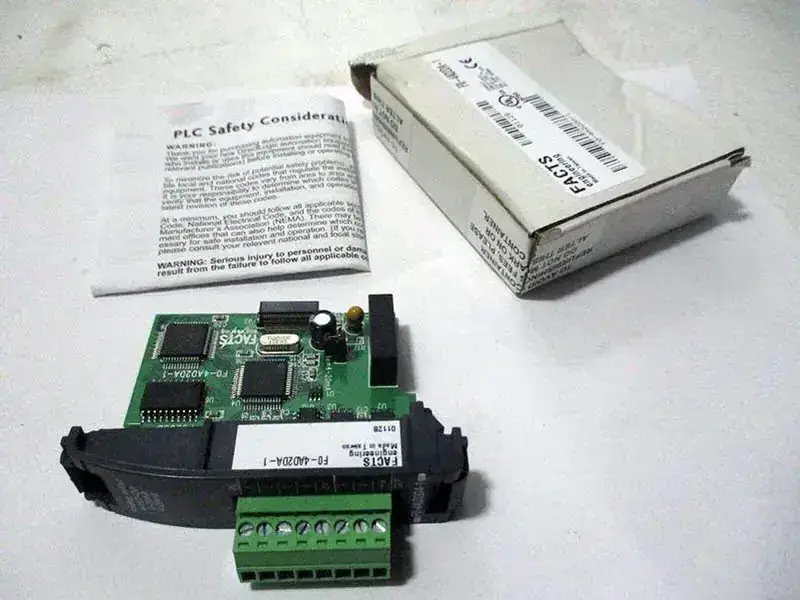 FACTS ENGINERING F0-4AD2DA-1 PLC-Modul