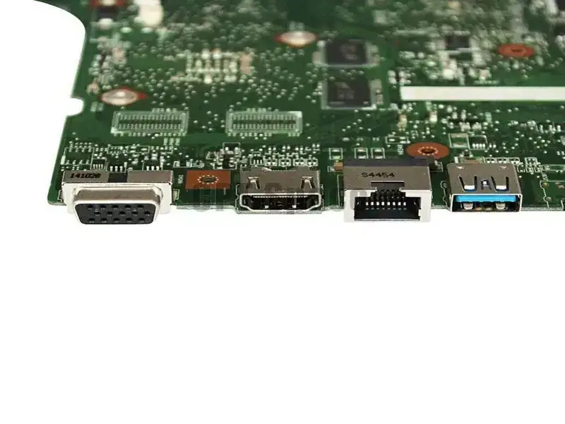 Lenovo 11SN0B5M1111S90003042 主機板