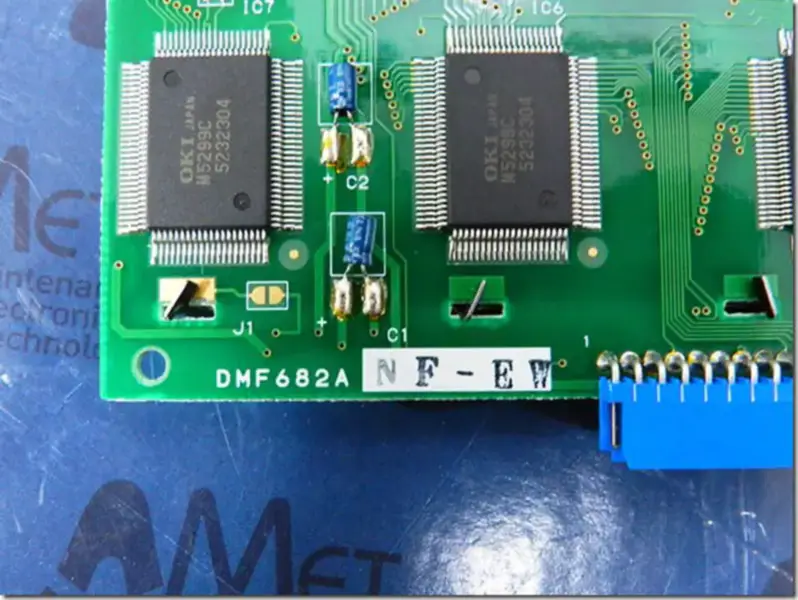 DMF682AN-EW-BFN DMF682AN-EW DMF682AN DMF682AF LCD板