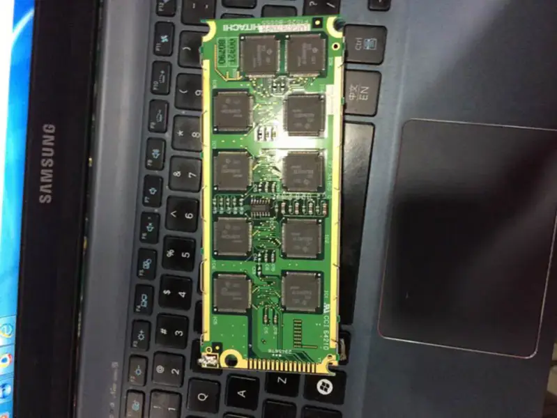 Hitachi LMG6787XNFR F1020-80055 LCD board