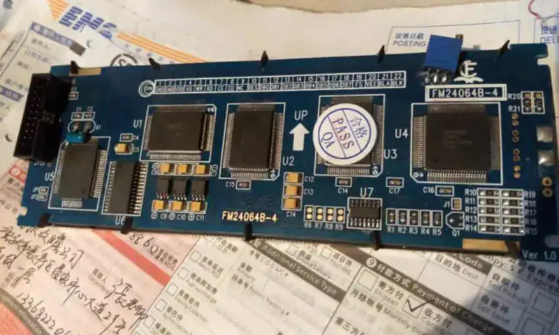 FM24064B-4 LCD board