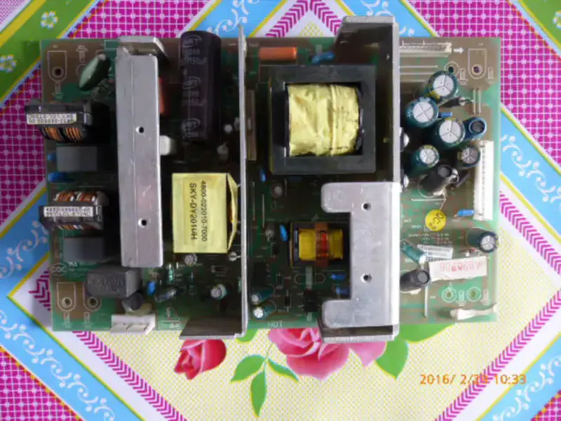 Skyworth 32L01HM 37L05HR 5800-P32TTU-0110 168P-P32TTU-10 電源板