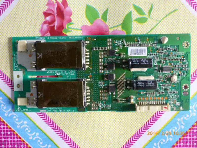 LG 32 LG 30R-TA 32H23UR-CA 6632L-0528A 2300KTG011A-F 逆變器板