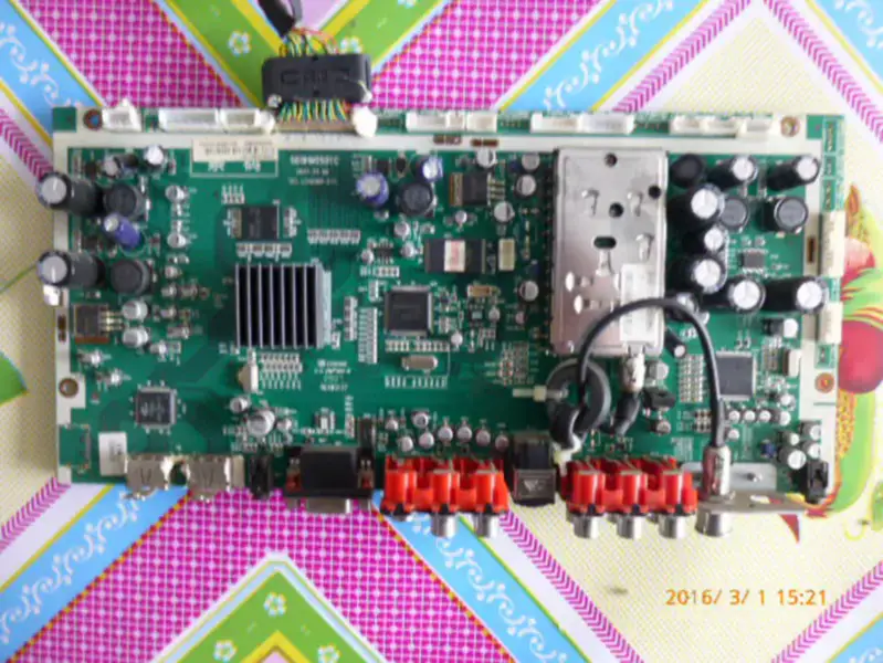 XOCECO LC-42HW35 569HW0501C V420H1-L11 LCD board