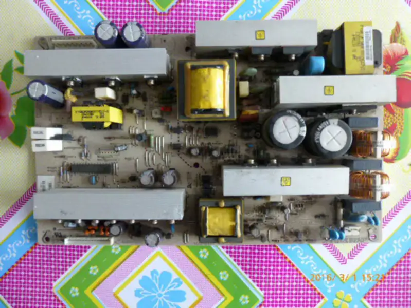 Hisense TPW32V68 TPW3208 PSPU-J706A 2300KEG026A-F Power Supply Board