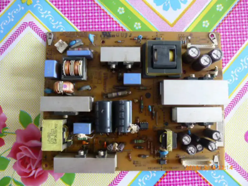LG 32LH20RC EAX62106801 P32-10PI P32-10P1 Stromversorgungsplatine