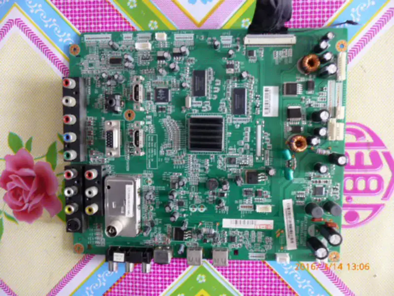 Changhong LT32876 JUC7.820.00020262 LTA320AP02 Board