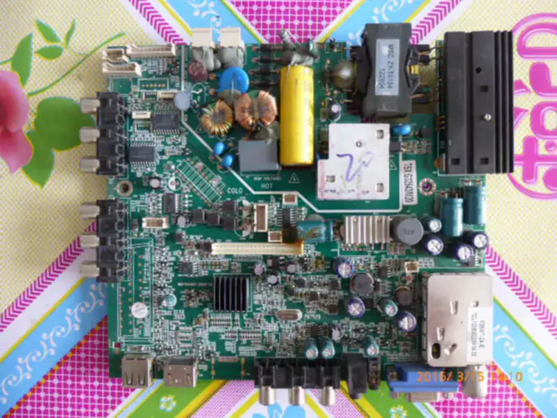 TCL LE32D8810 L32C12 MSTV2407-ZC01-01 Board
