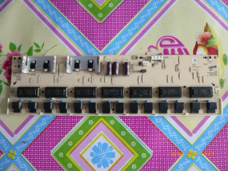 Sharp 32GE5A RUNTKA451WJN1 DAC-60T001 逆變器板