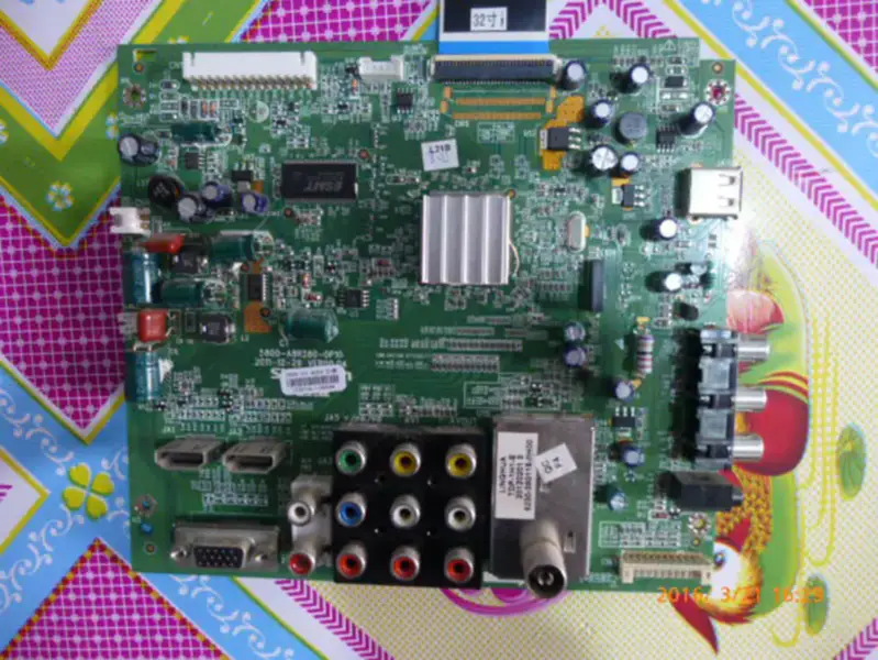 Skyworth 32E55HE 5800-A8R280-0P10 SDL320X1-S0GA 板