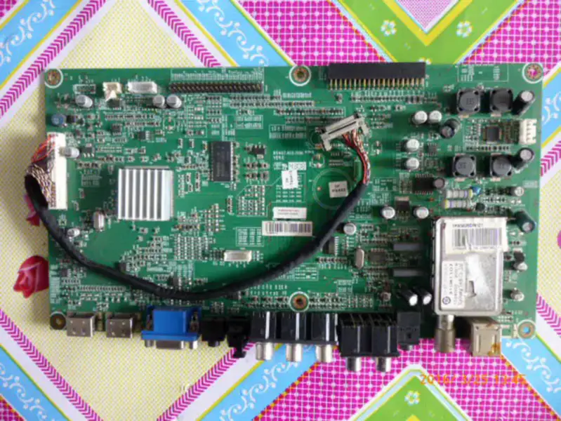 Hisense TPW5029D RSAG7.820.1108 Panasonic MD-50H11CJA LCD Board