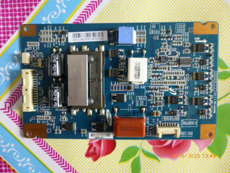 TCL L46V7300A-3D SSL460-3E2C REV0.1 Wechselrichterplatine