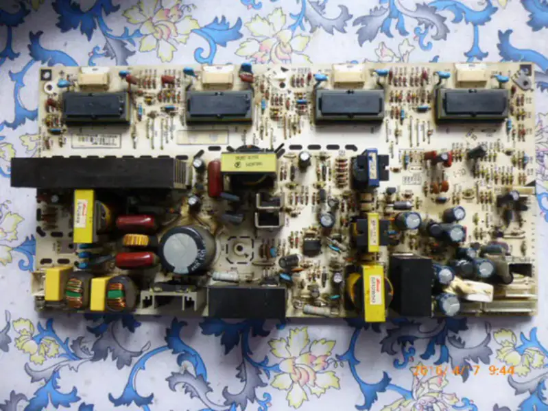 XOCECO LC-26HC40 LC-26HC56 Power Supply Board 569HC0620B 569HC0620D LCD board