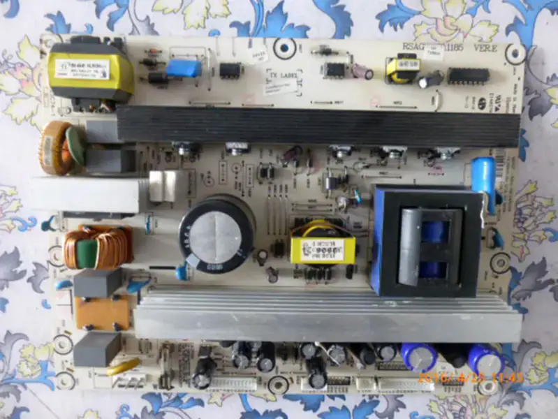 Hisense TLM42V88GP RSAG7.820.1185 Power Supply Board