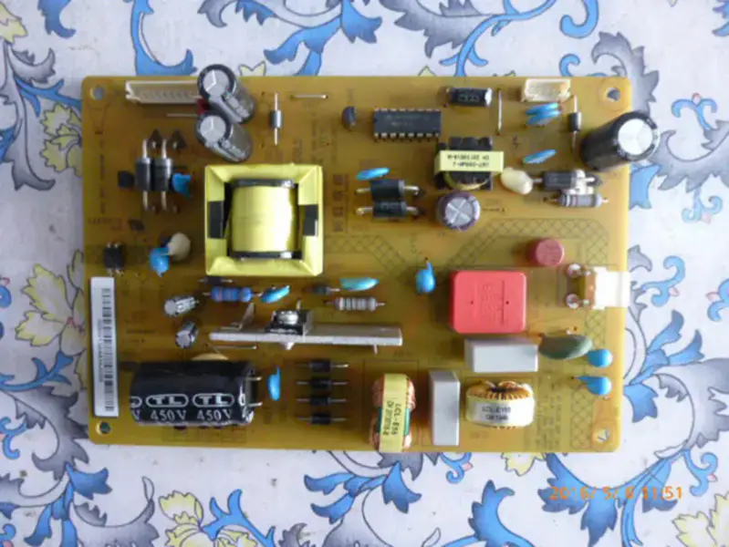 Changhong LED39C2000 HSU25D-2M8 XR7.820.285V1.1 Power Supply Board