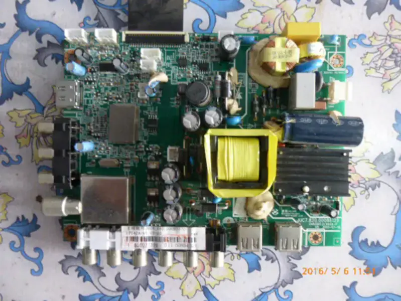 Changhong LED32568 JUC7.820.00086129 M320X13-E1-L LCD Board