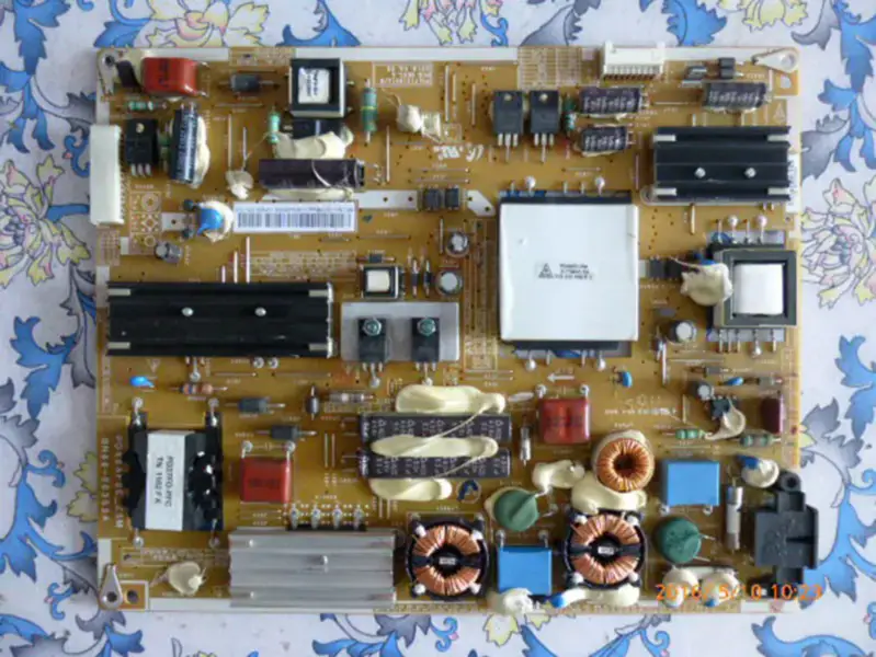 Samsung UA46C5000QR UA40C6200UF BN44-00353A Power Supply Board LCD board