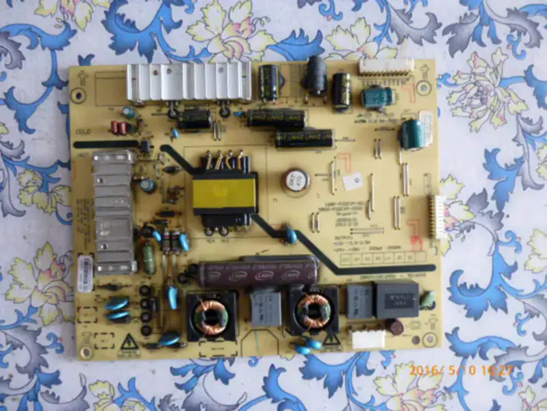 Skyworth 32E56HE 32E56HR 5800-P32EXM-0600 168P-P32EXM-50 電源板