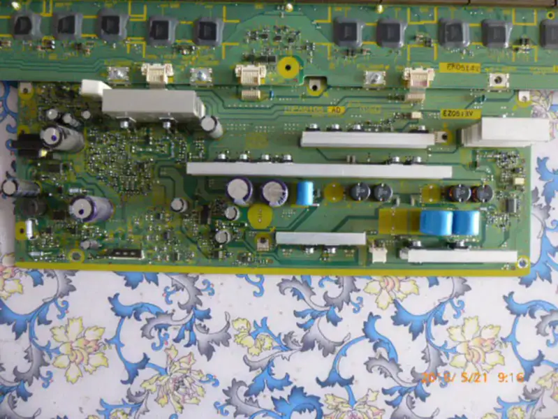 Panasonic TH-P42U20C SC board Y board TNPA5105 AD lcd MC10F16T13 LCD板