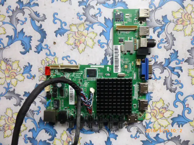 HKC F55DB7100T HK-T.RT2982V01 ELTH550A072 Board