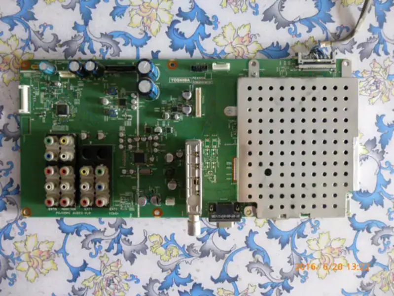 Toshiba 42A3000C PE0333B V28A000387A1 T420XW01 Board