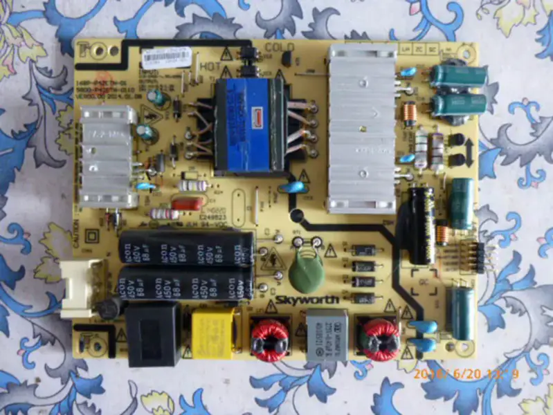 Skyworth 42E360E 168P-P42ETN-01 5800-P42ETN-0100/0110 電源板
