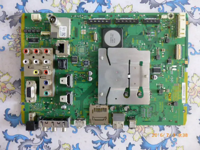 Panasonic TH-P46U30C TNPH0961 1A MC117FU1400 LCD板
