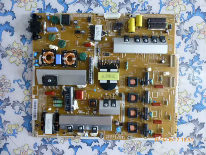 Samsung UA55D8000YJ UA55D7000LJ UA55D6400UJ BN44-00428A LCD板