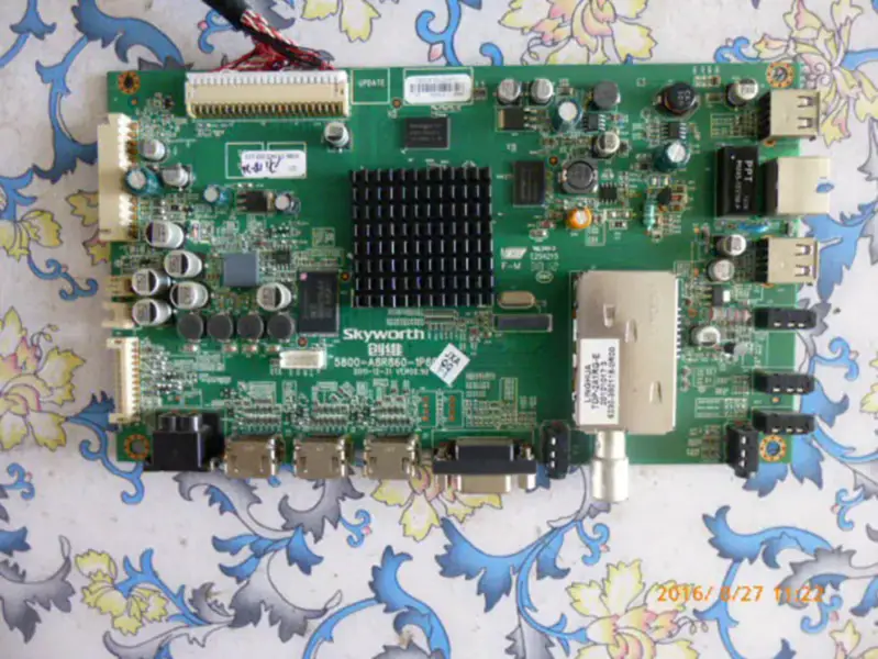 Skyworth 42E8CRS 5800-A8R860-1P50 LC420EUN LCD板