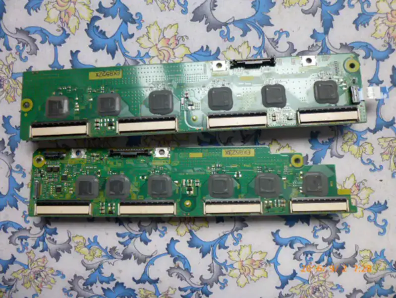 Panasonic TH-50PV80C TNPA4397 TNPA4398 MC127H27T11 LCD板