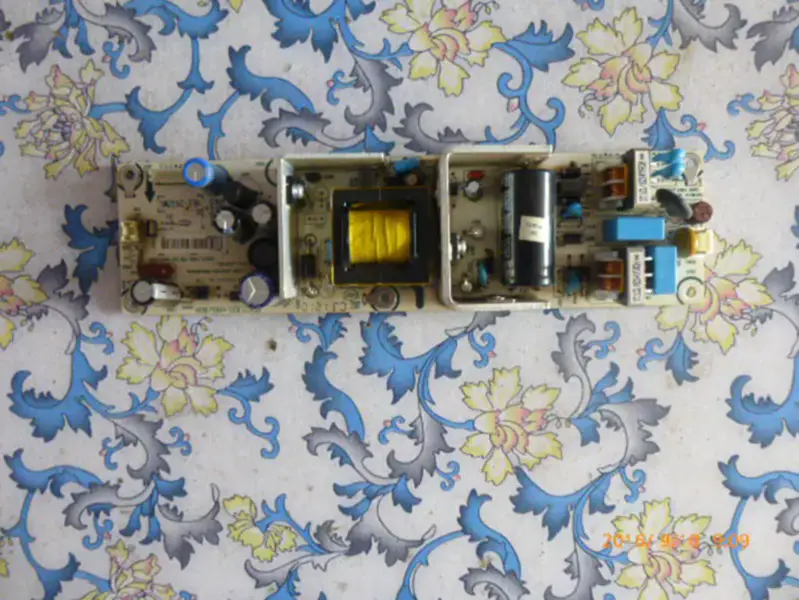 Hisense LED32K10 LED32K10N Power Supply Board RSAG7.820.4665/ROH