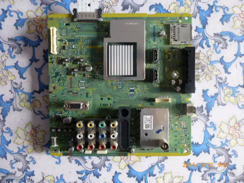Panasonic TH-L42U20C TNP4G467 2A 板與LG LC420WUN LCD板