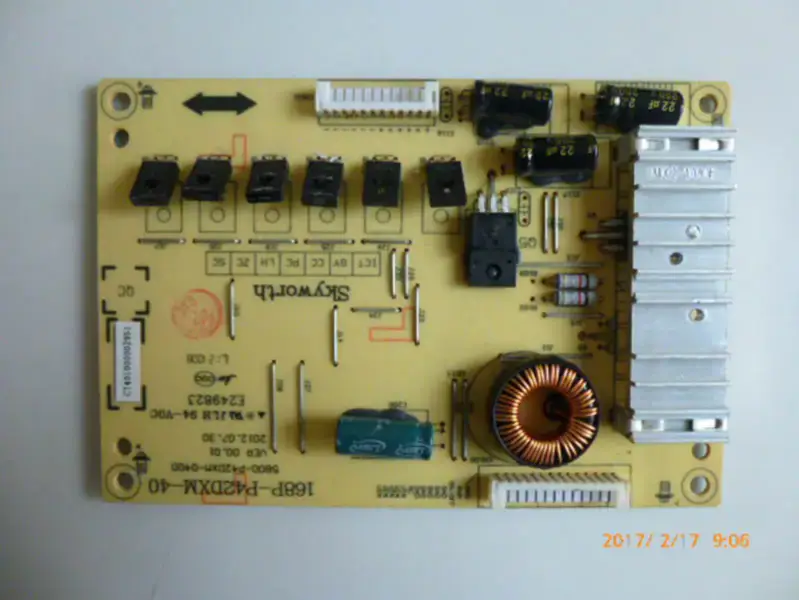 Skyworth 42E350E 42E320W 168P-P42DXM-40 5800-P42DXM-0400 逆變器板