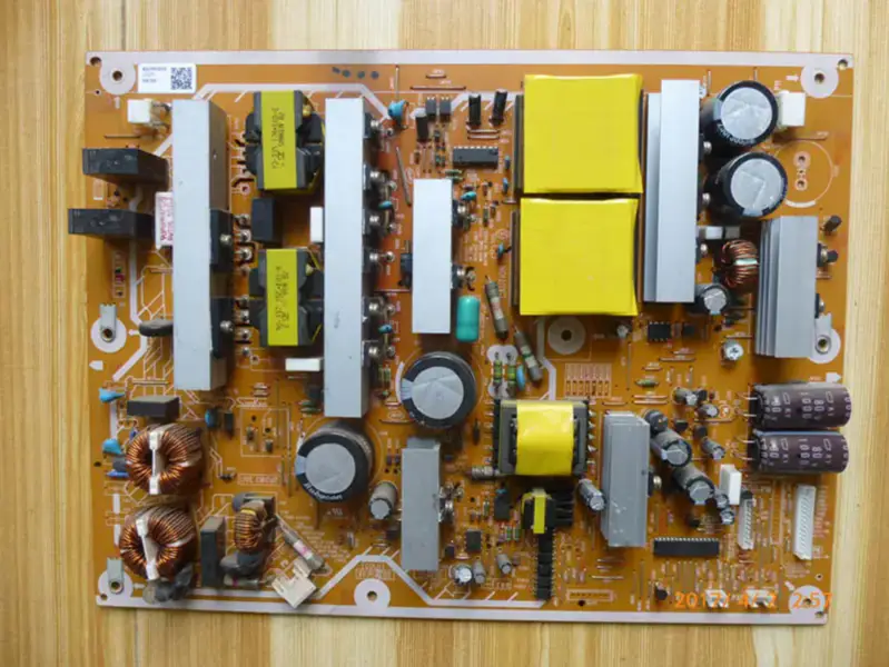 Panasonic TH-P50UT30C N0AE6KK00009/7 PSC10351H Power Supply Board LCD board