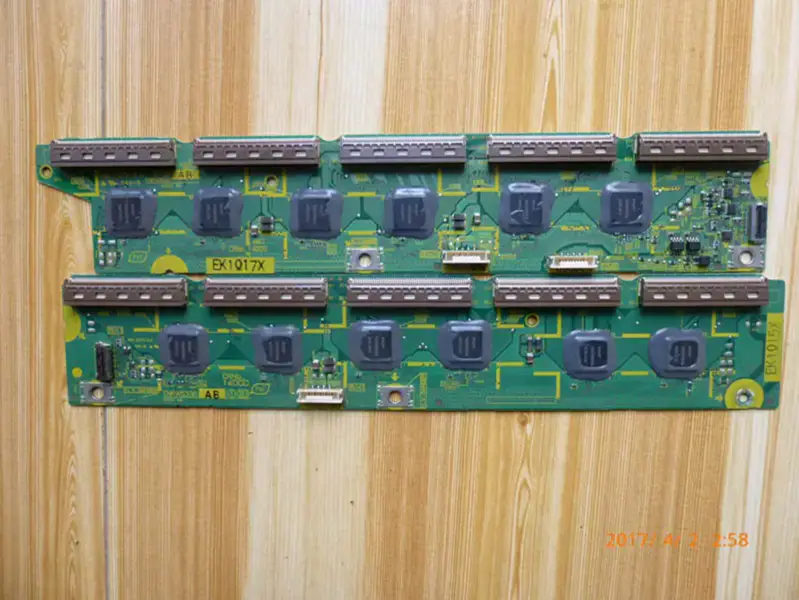Panasonic TH-P50UT30C TNPA5336 AB TNPA5337 AB LCD板