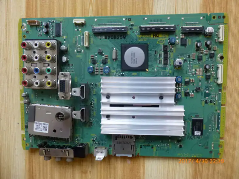 Panasonic TH-P42U20CTH-P46U20 TH-P50U20C TNPH0840 HC JC LCD-Platine