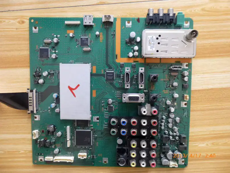 Sony KLV-52V440A 1-876-534-12 LTY520HB07 Board