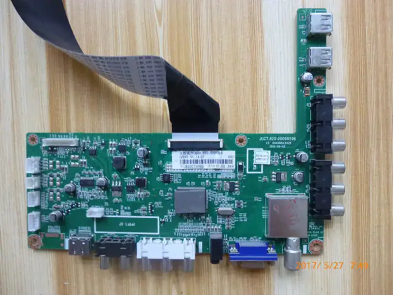 Changhong LED32560 JUC7.820.00066596 C320X13-E1-A(D2) Board