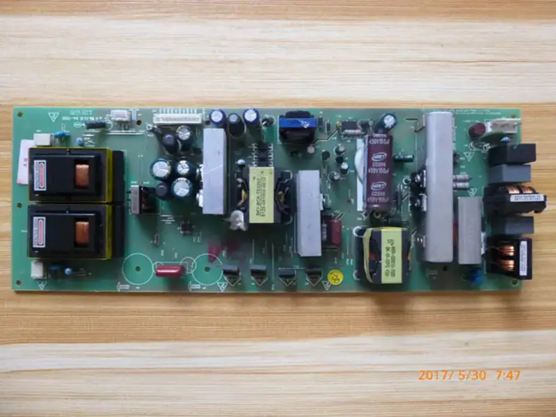 Skyworth 32K05HR 5800-P32ALK-0100 168P-P32ALK-10 電源板