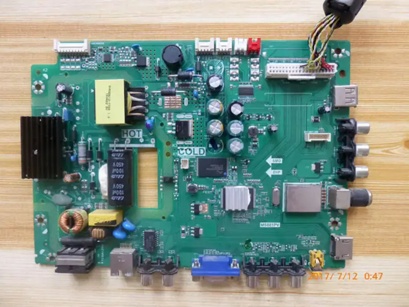TCL D32E161 TP.MS881.PB771 MS881PV LVW320CS0T 電路板