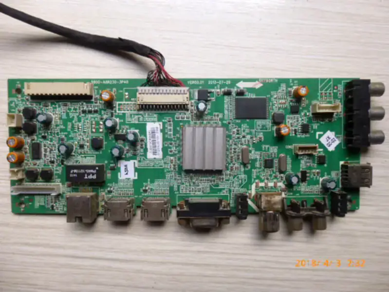 Skyworth 32E5ERS 5800-A8R230-3P40 帶LCD SK32M32J的板