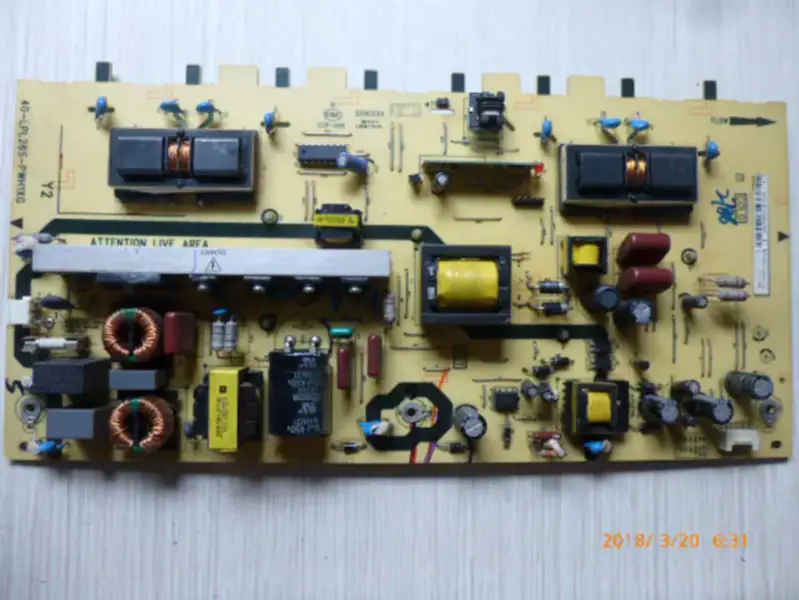 TCL L26F11 L26M80 L26M9 40-LPL26S-PWH1XG LCD電源板