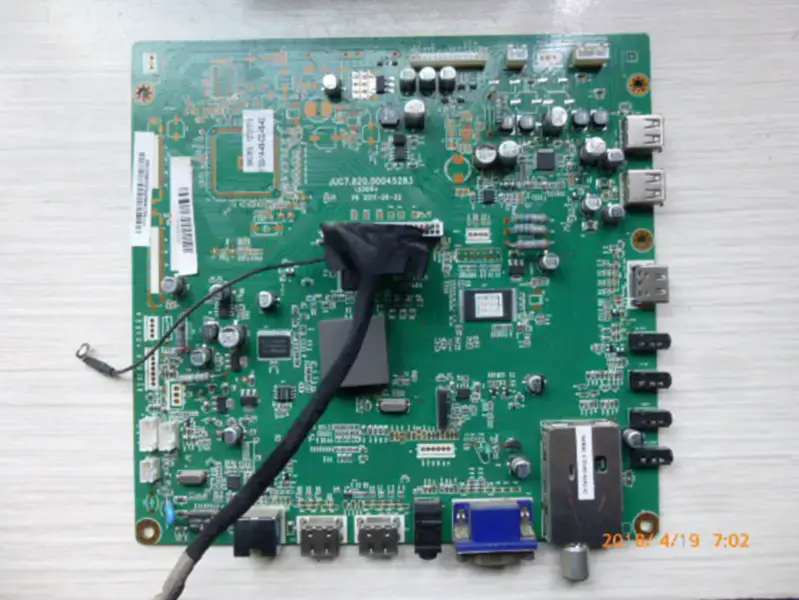 Changhong LED32160i JUC7.820.00045283 LCD LCM320X11-E1 Board