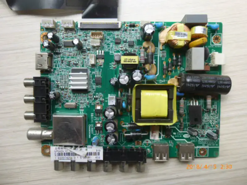Changhong LED32568 JUC7.820.00086129 C320X13-E1-B Board