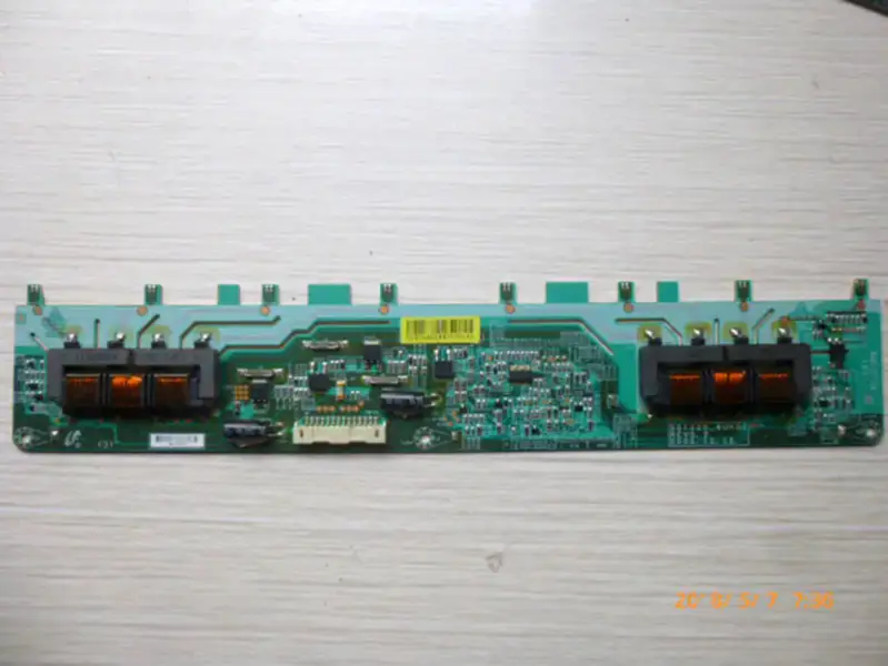TCL L32E09 32吋帶板