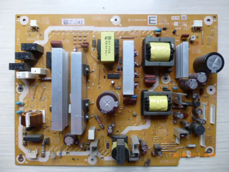 Panasonic TH-P42G11C 42 inch 電源板 LCD板