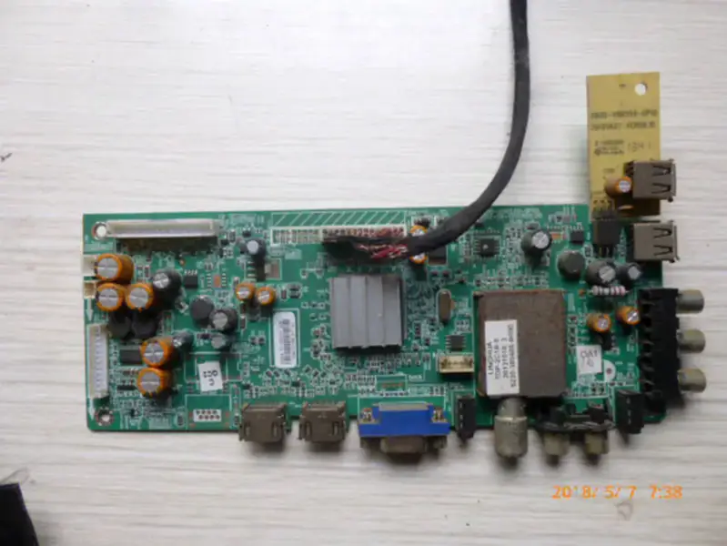 Skyworth 32E500E 32 inch LCD board